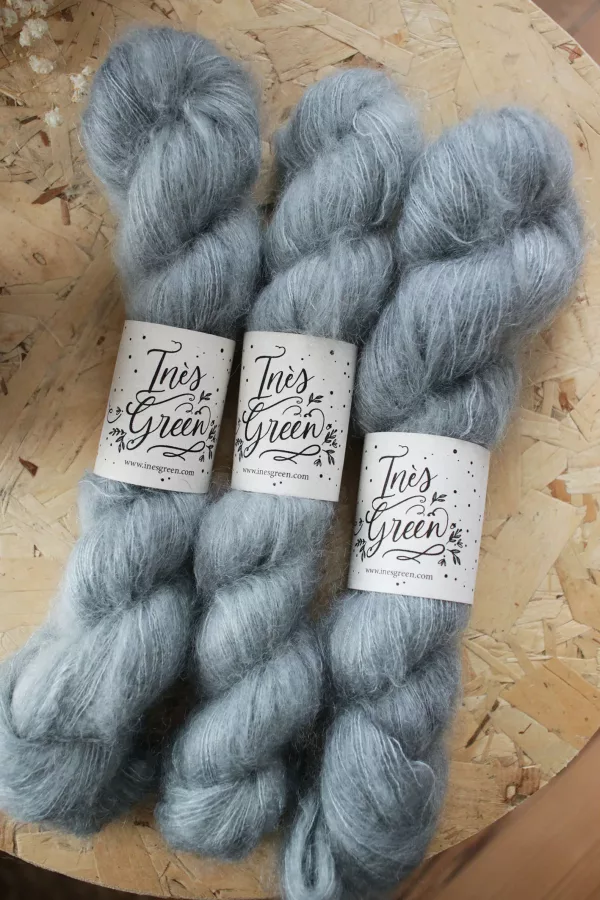 laine bleu,mohair bleu