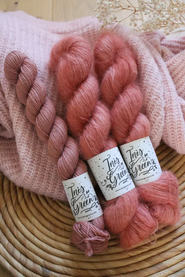 laine rose,vieux rose,mohair rose